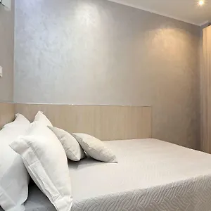 2* Konukevi Adorasuite 2